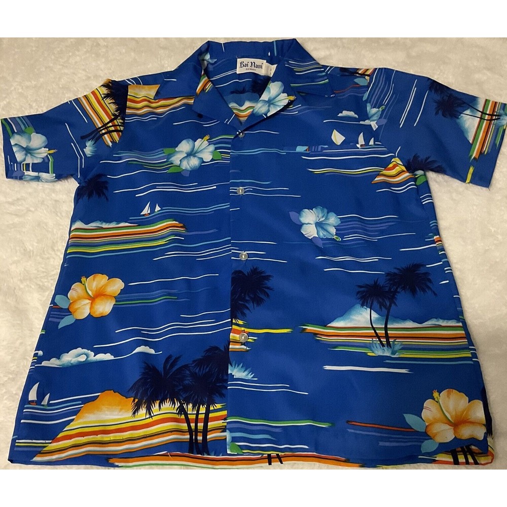 Rai Nani Mens M Polyester Hawaiian Button Down Shirt. Multicolored.